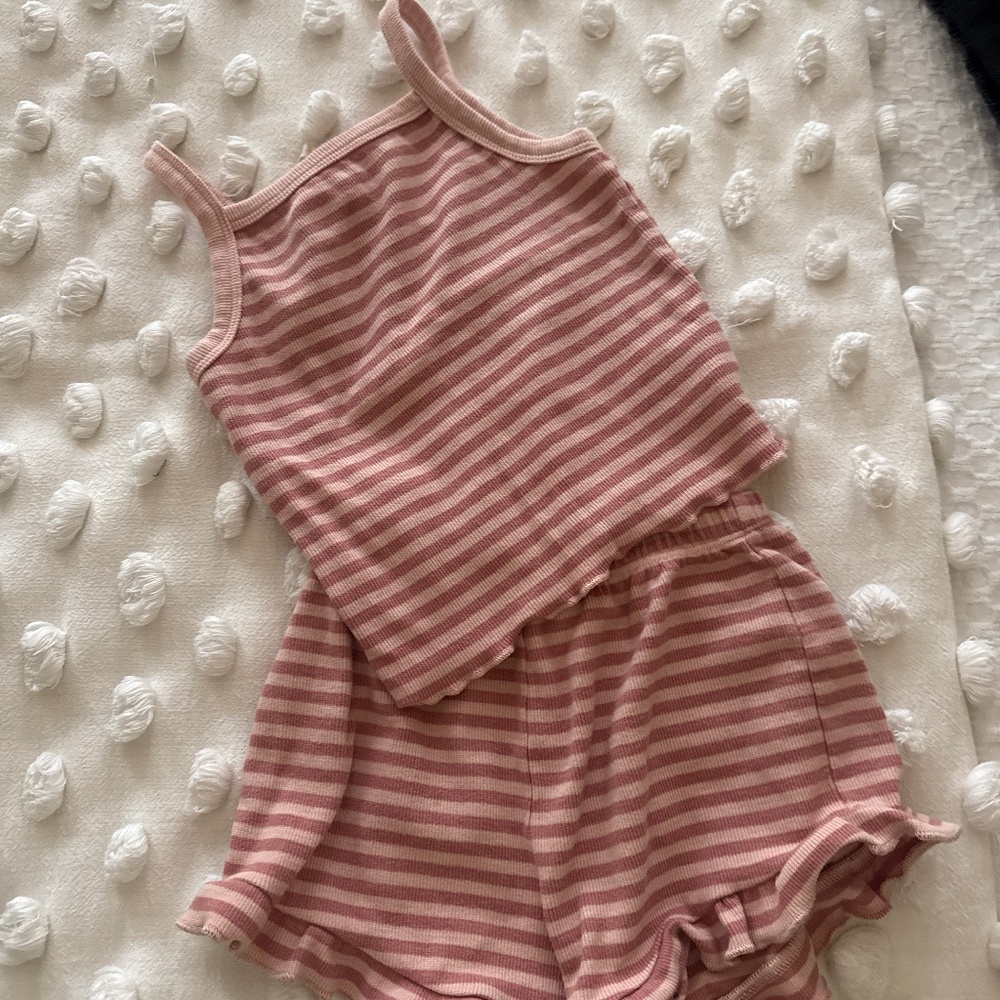 Pink stripes set